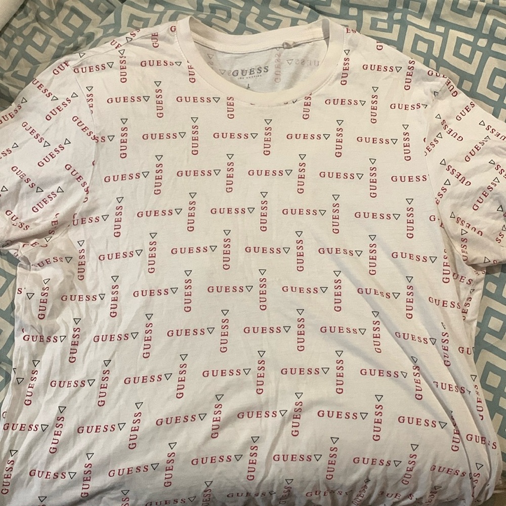Men Guess shirts